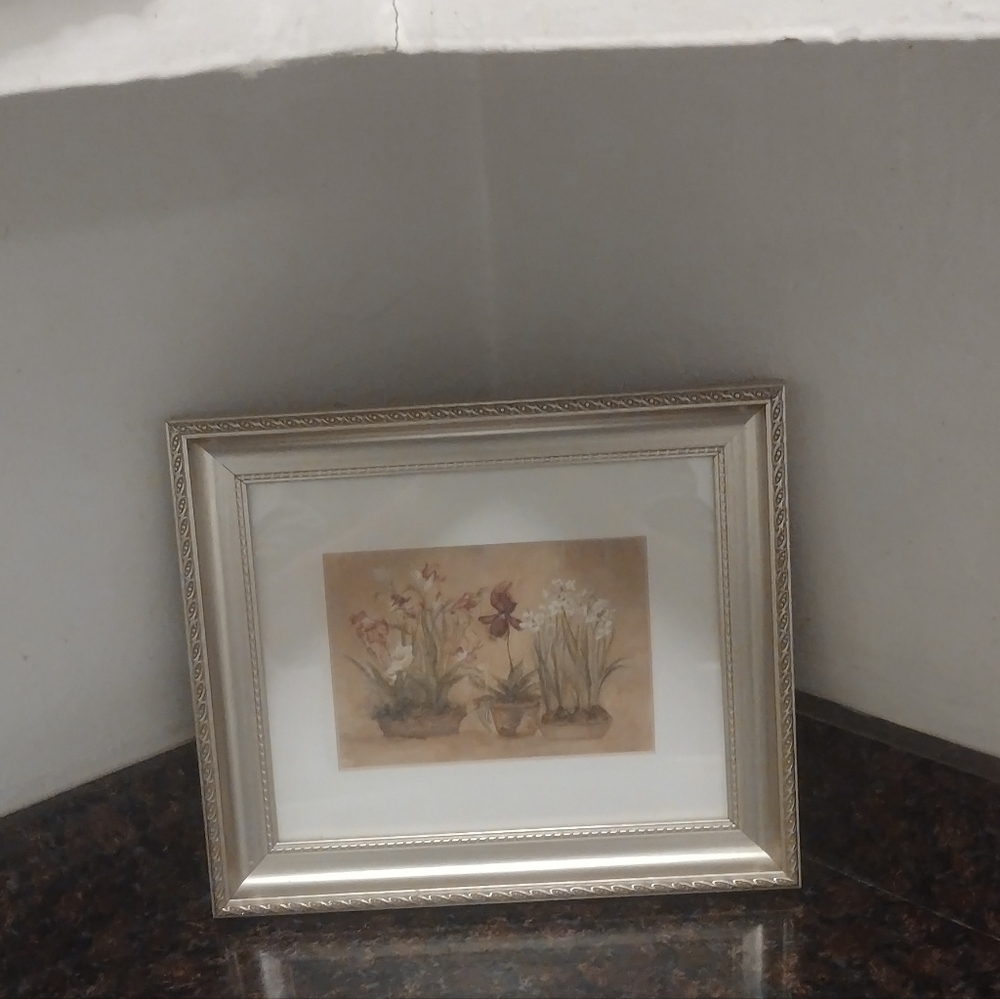 Floral Print Framed Freesia, Tulip, Narcissus Gold Silver Times Frame - Picture 4 of 6